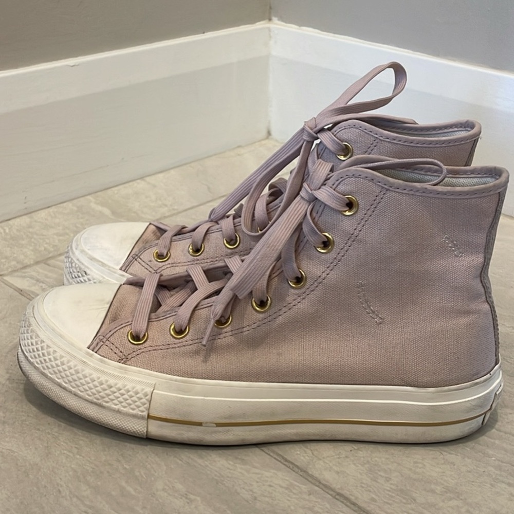Converse Women's High-Top platform Canvas Sneakers - pink and gold size 9